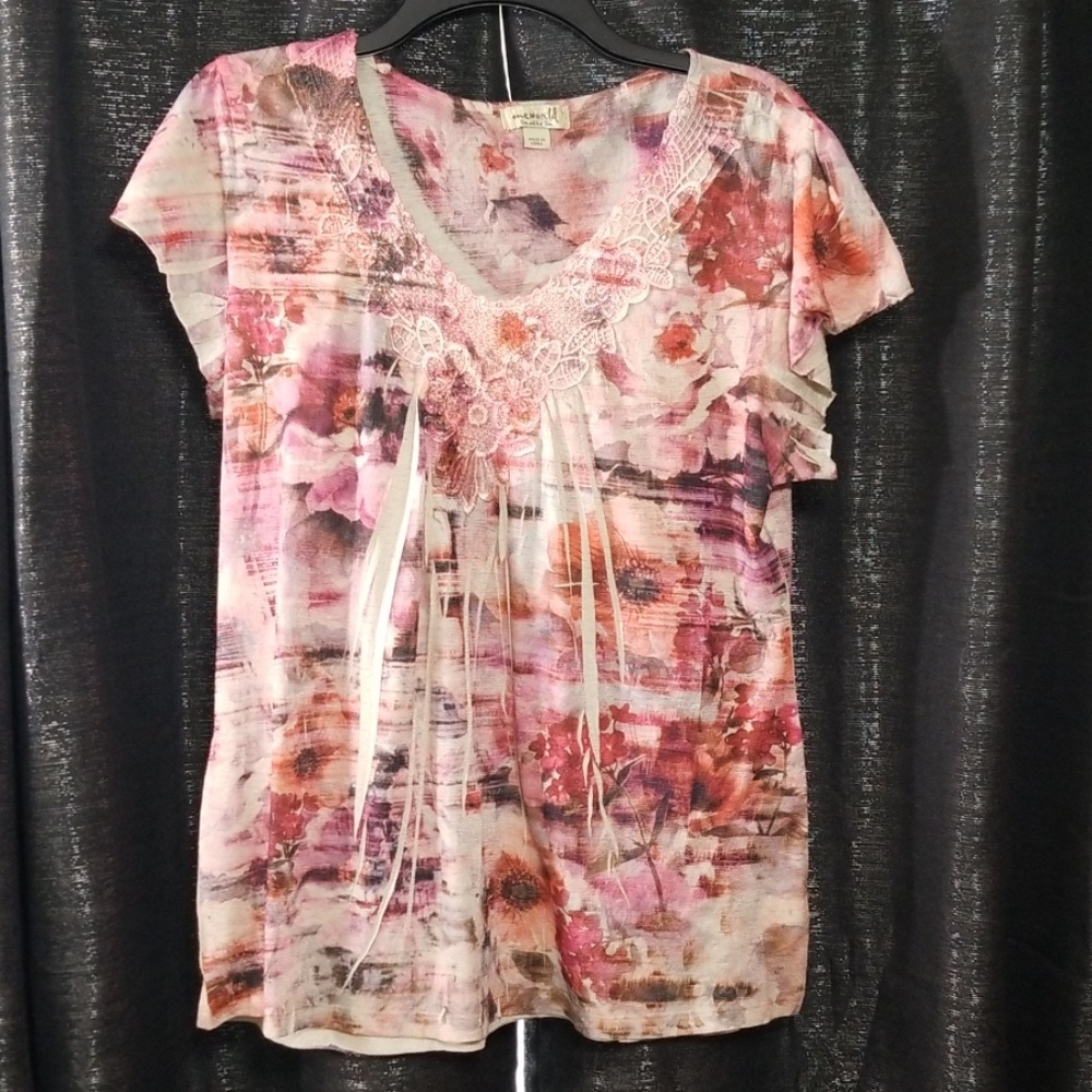 Women's blouse